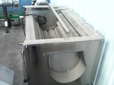 BT-T1200促銷 旭鑫牌毛輥清洗機，高效潔凈的果蔬清洗解決方案